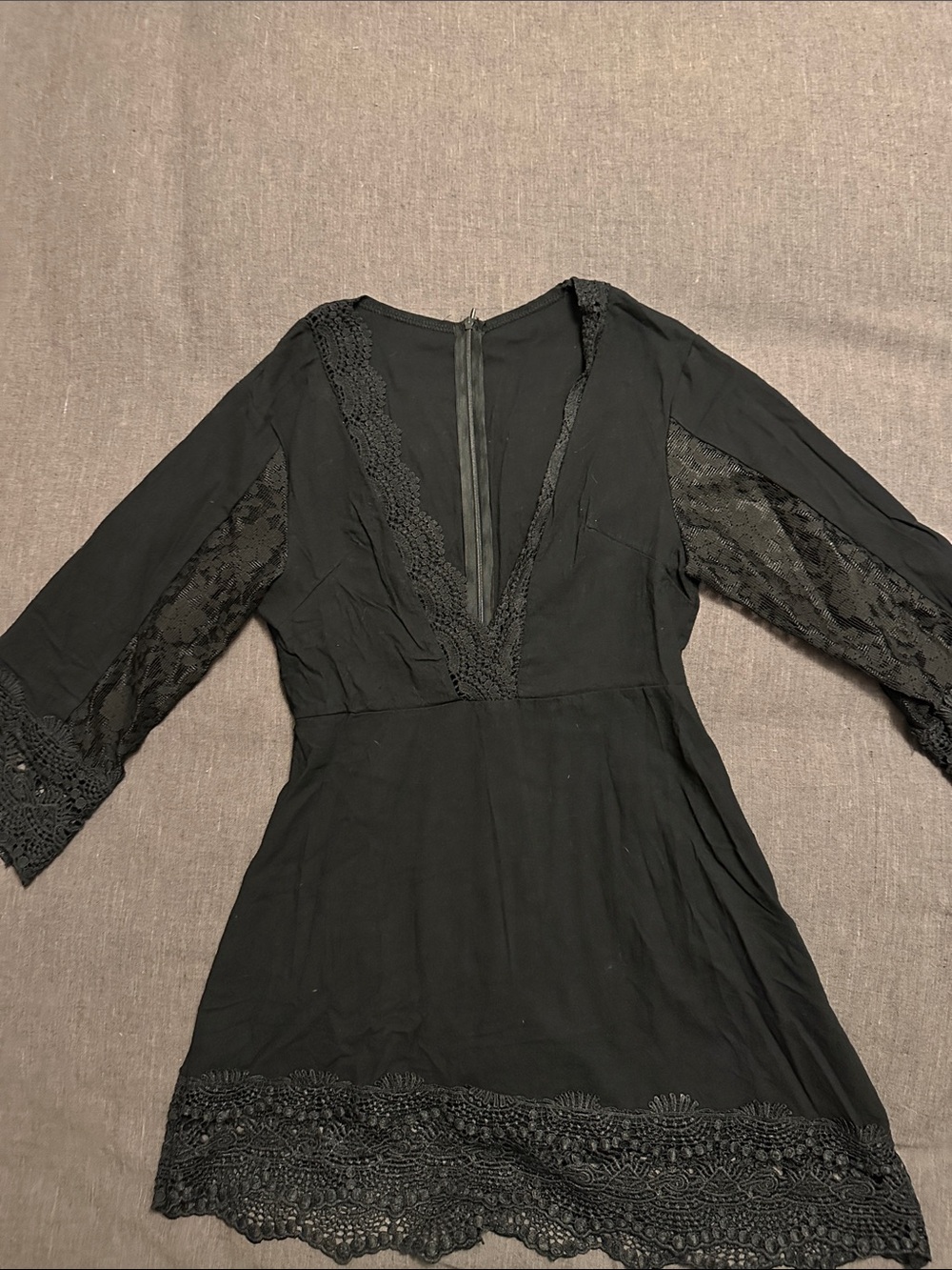 Black Lace-Trim Juniors Swim Coverup